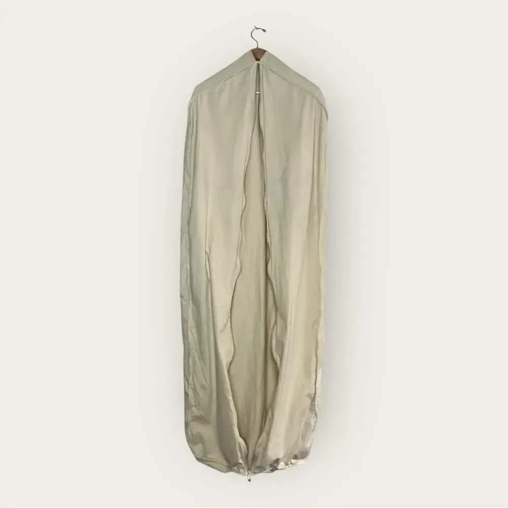 Louis Vuitton | Garment Bag | Beige | 22.5 x 58.5 Inch